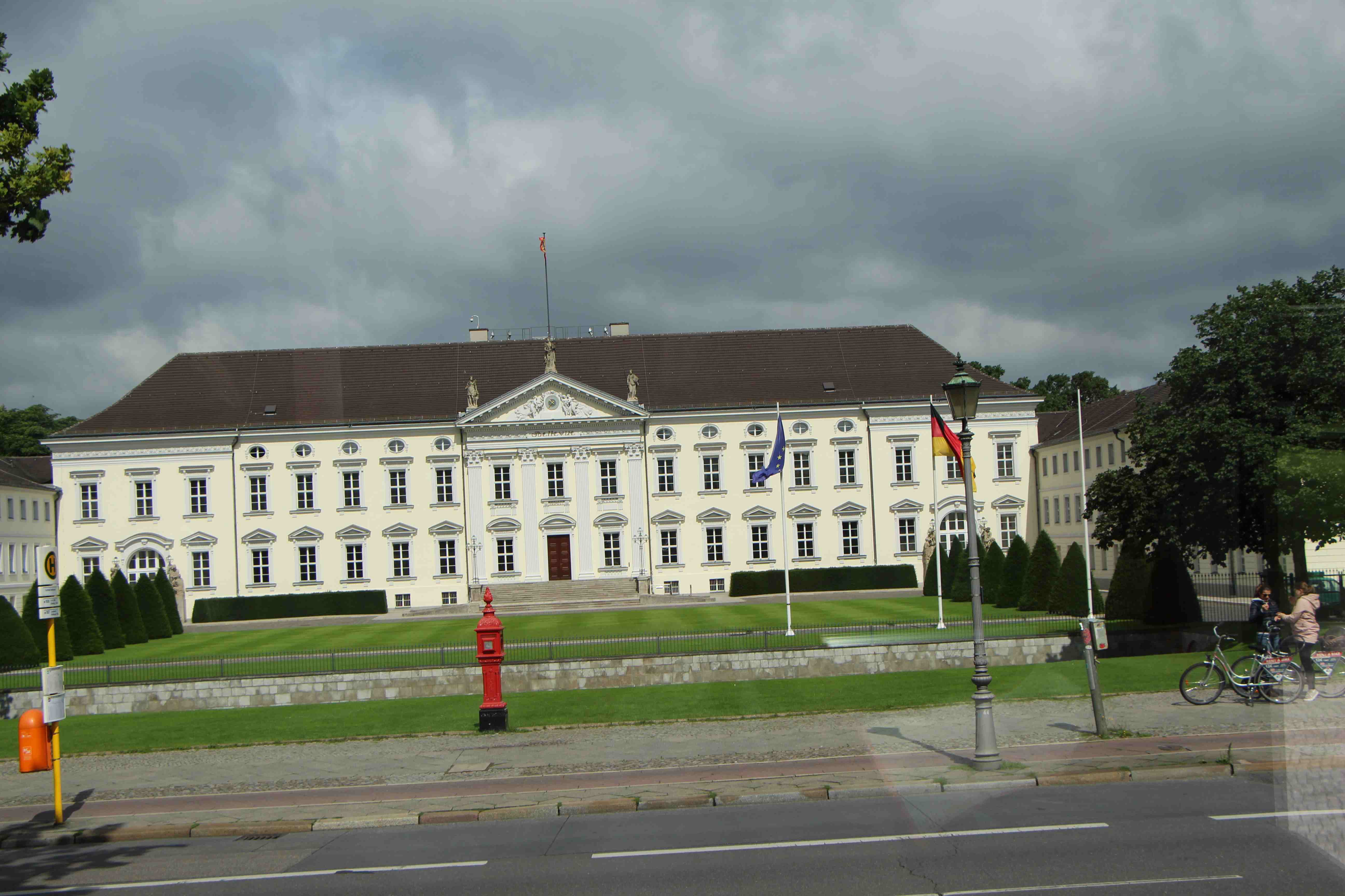 Schloß Belle Vue
